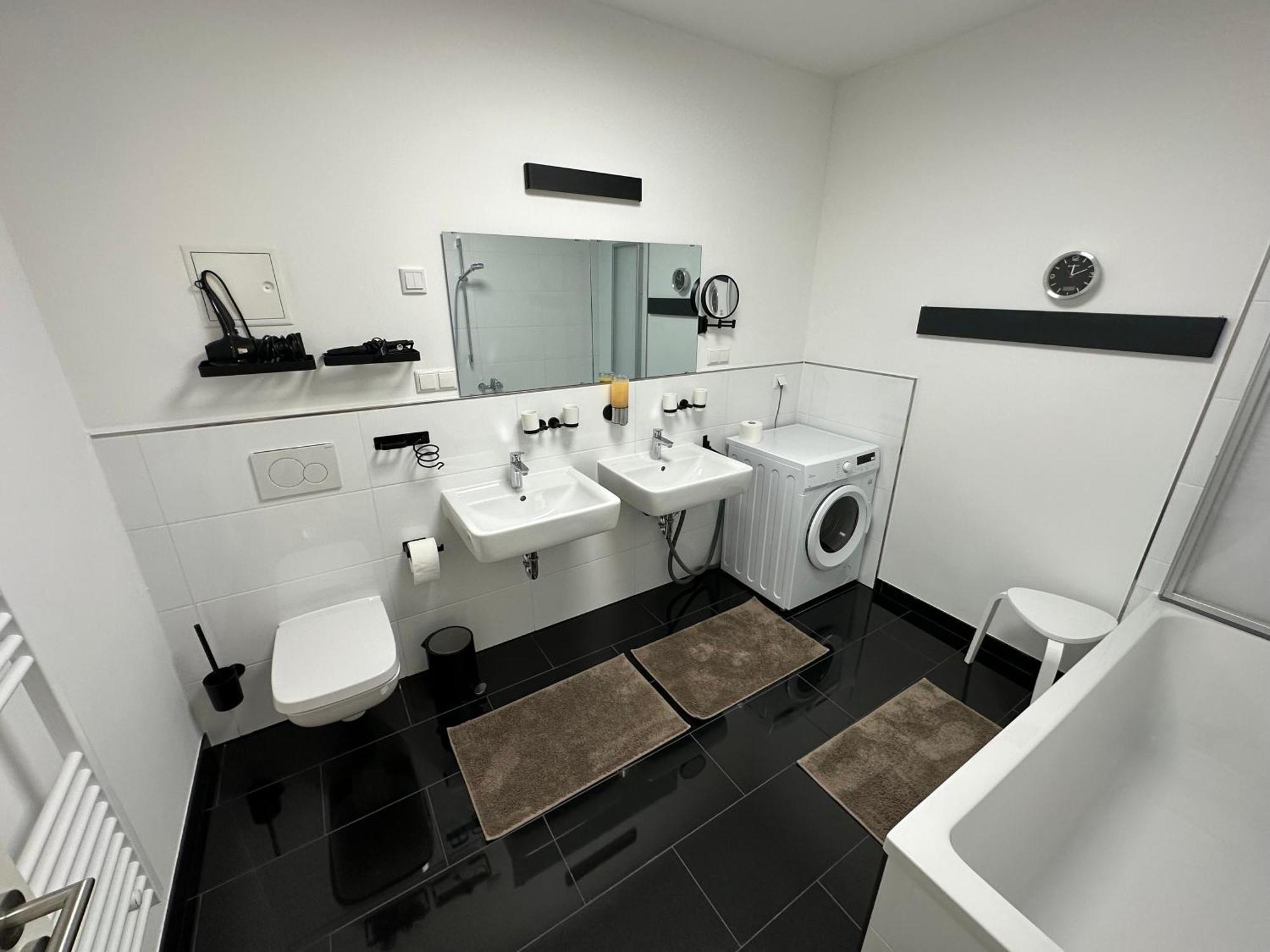 Quartier Schillereck Apartment Erfurt Ngoại thất bức ảnh